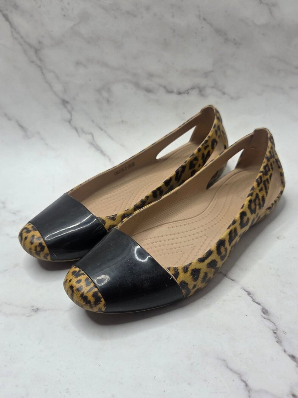 Crocs Sienna Leopard Print Flats Slip-On Shoes Ballet Women's 7
